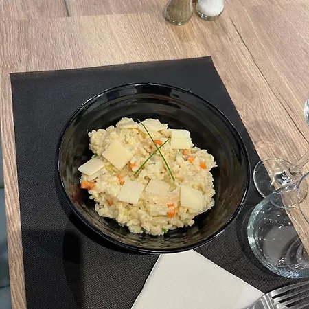 Sure By Western Rochefort-sur-mer 3*