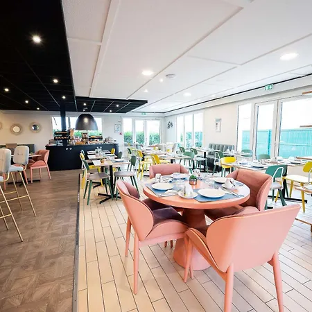 Sure By Western Rochefort-sur-mer 3*