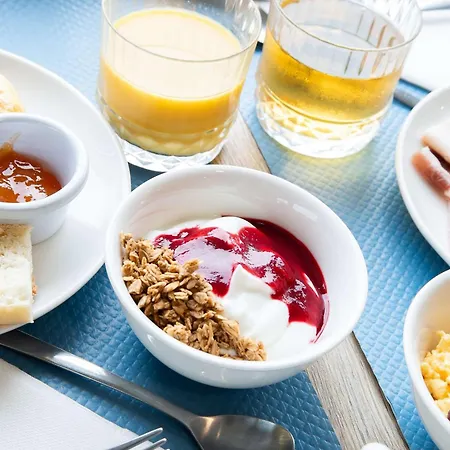 Sure By Western Rochefort-sur-mer Tonnay-Charente