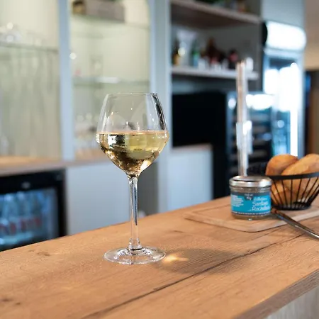 Sure By Western Rochefort-sur-mer Tonnay-Charente