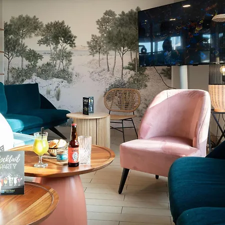 Sure By Western Rochefort-sur-mer Hotel 3*