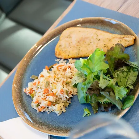 Hotel Sure By Western Rochefort-sur-mer