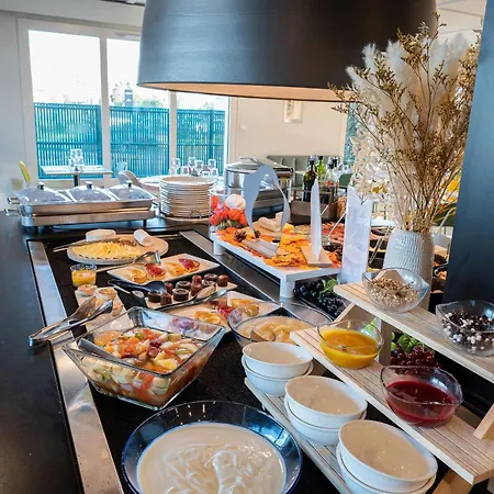 Sure By Western Rochefort-sur-mer 3* Tonnay-Charente