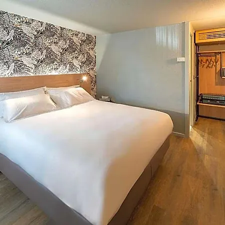 Hotel Sure By Western Rochefort-sur-mer