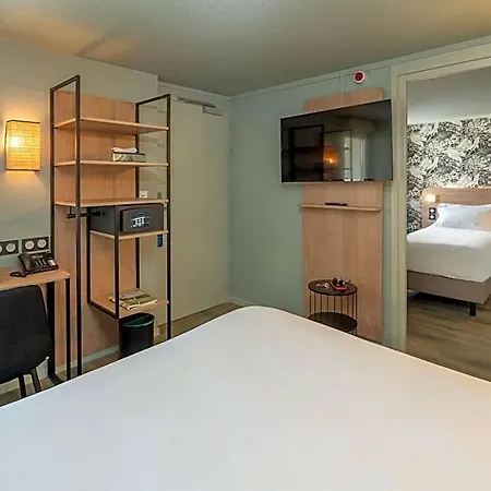 Sure By Western Rochefort-sur-mer 3*