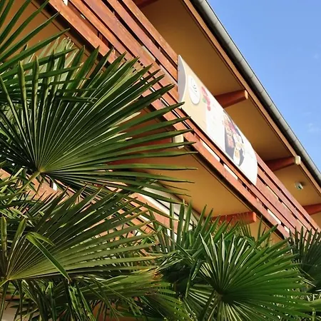 Sure By Western Rochefort-sur-mer Hotel